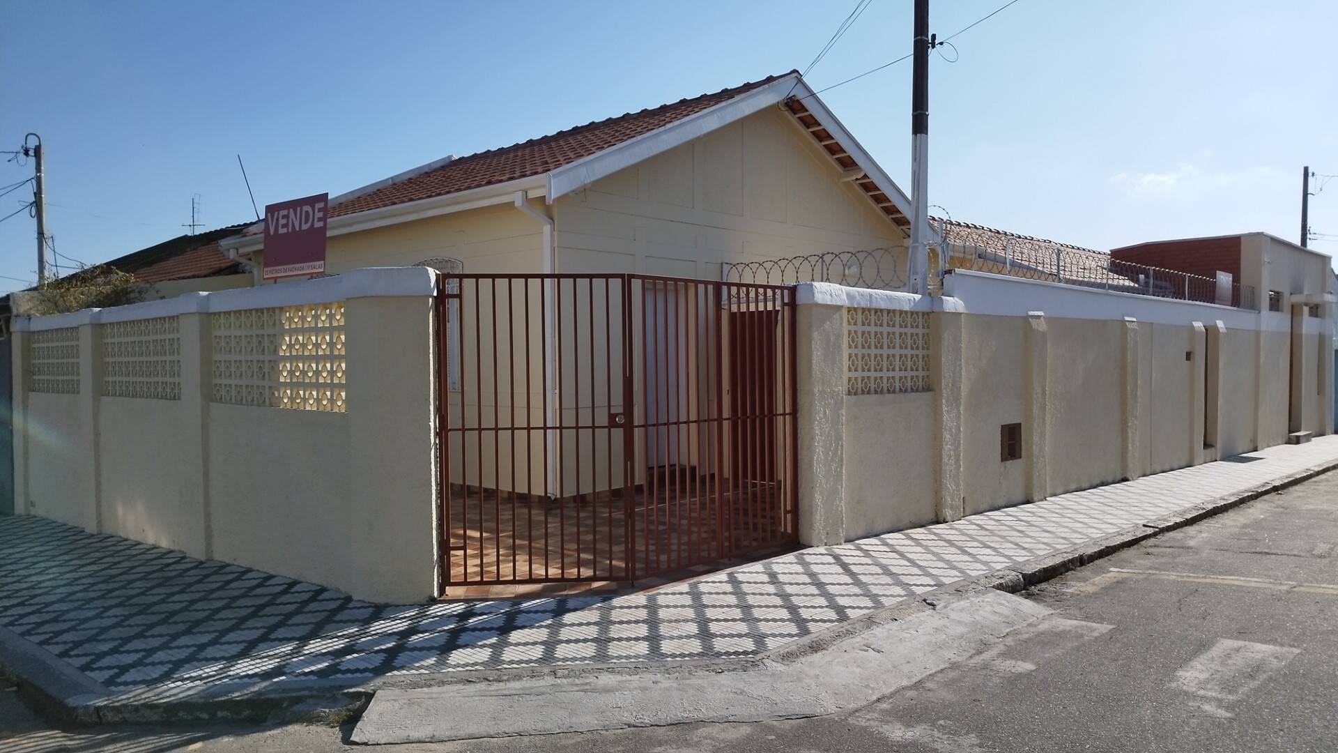 Casa para Venda em Taubaté - 1