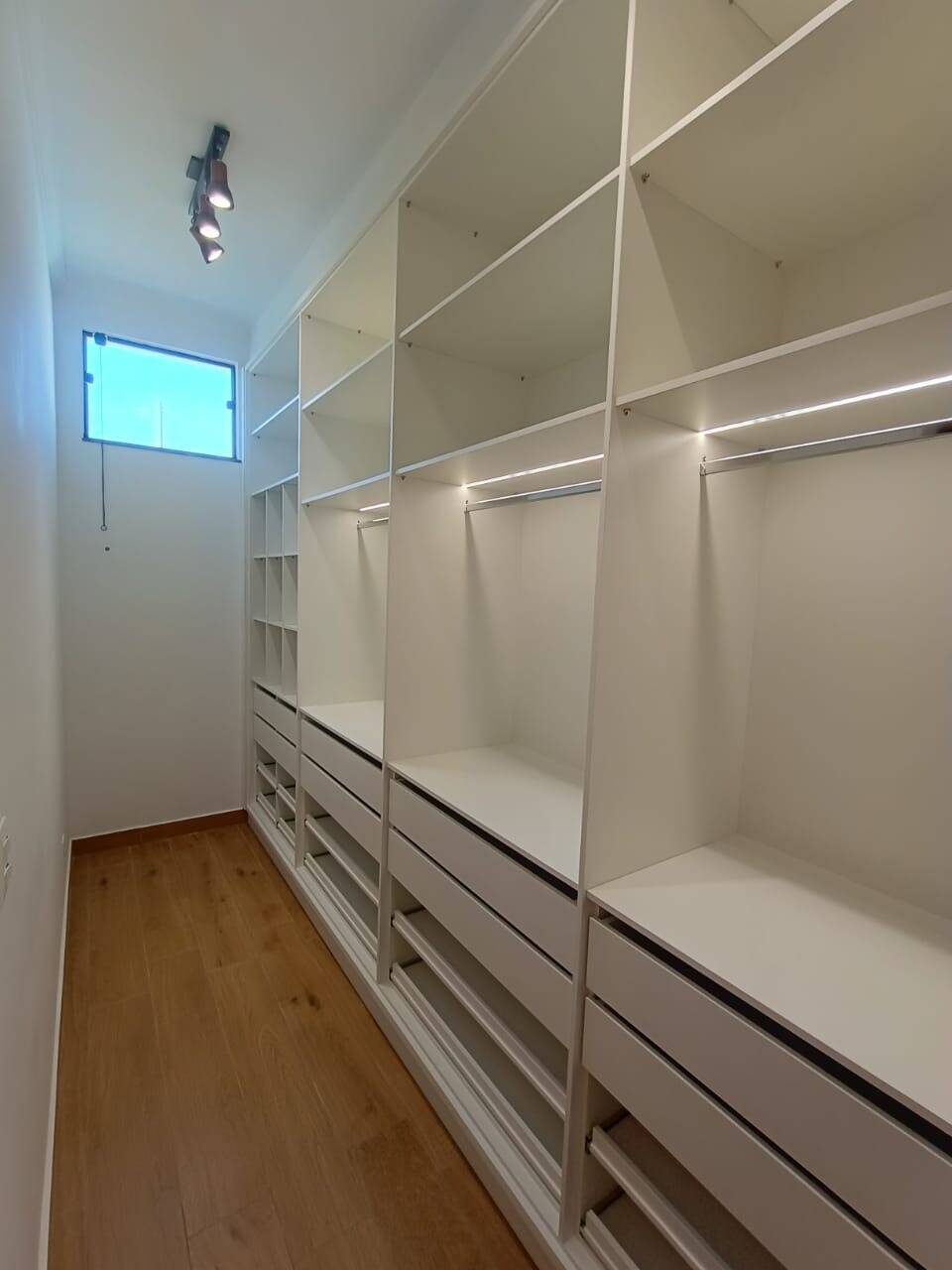 Casa para Venda em Taubaté - 12