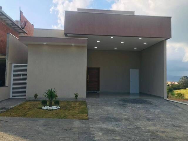 #311 - Casa para Venda em Caçapava - SP