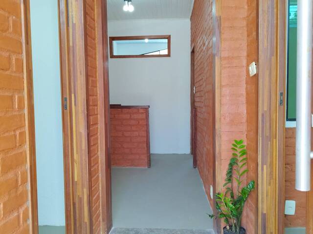 #330 - Casa para Venda em Taubaté - SP