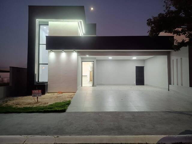 #331 - Casa para Venda em Taubaté - SP