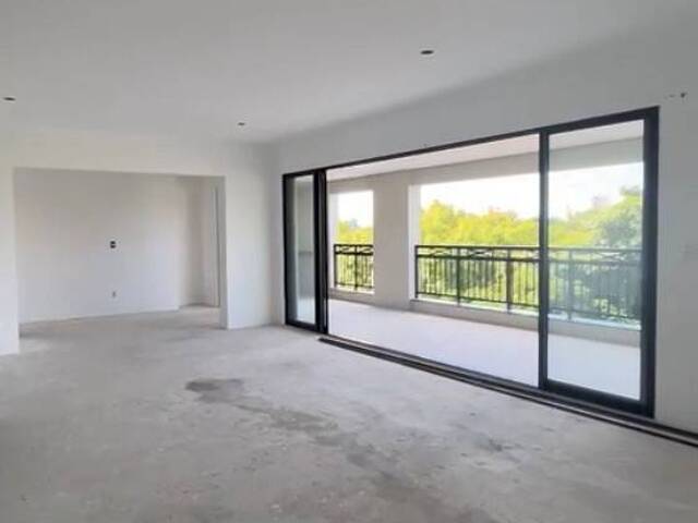 Apartamento para Venda em Jd. das Nações - 11